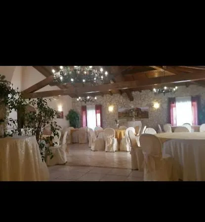 Corallo Dell'etna Bed & Breakfast Aci SantʼAntonio