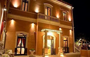 Bed & Breakfast Corallo Dell'etna 3*